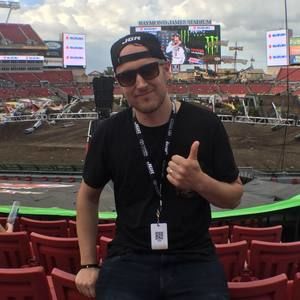 Meet your Posher, Benn